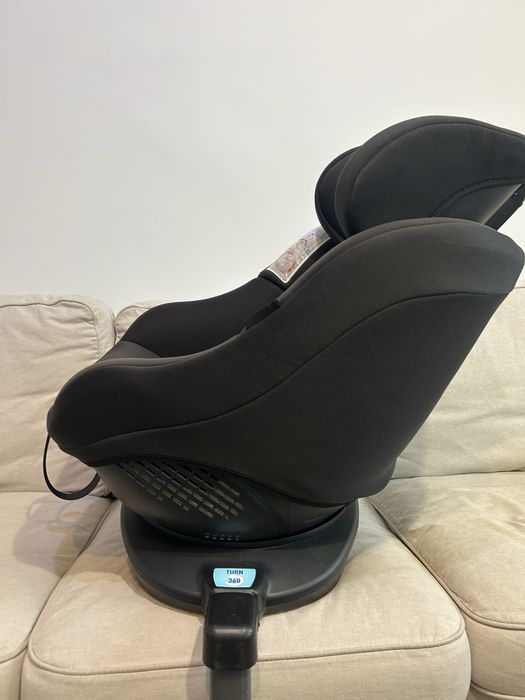 Scaun auto Rotativ 360 Graco Turn2Me Black, 0-18 kg, Negru