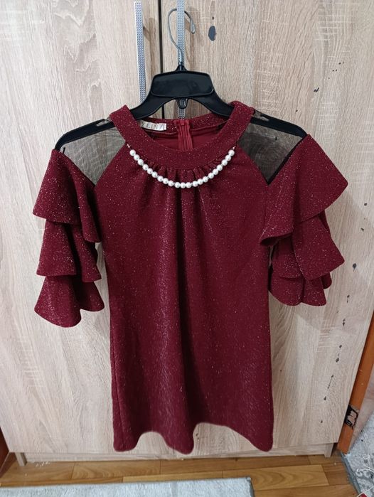 Көйлек сатылады!