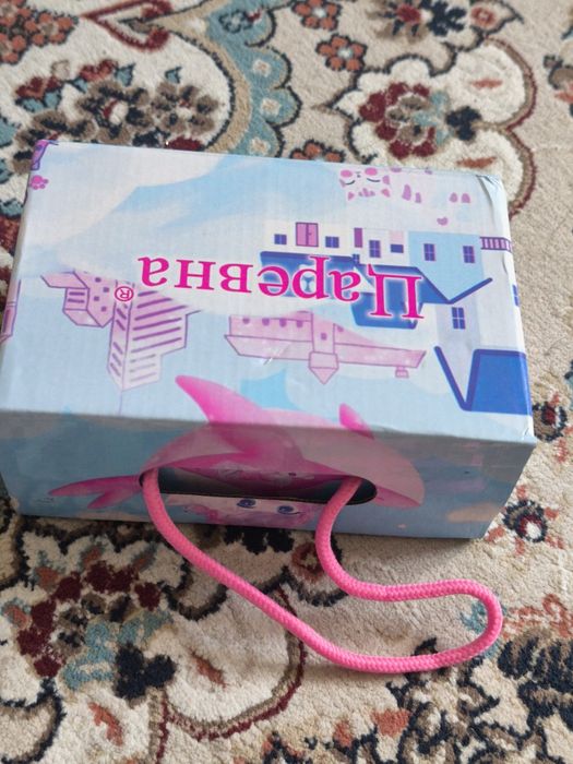 Продам туфельки на девочку