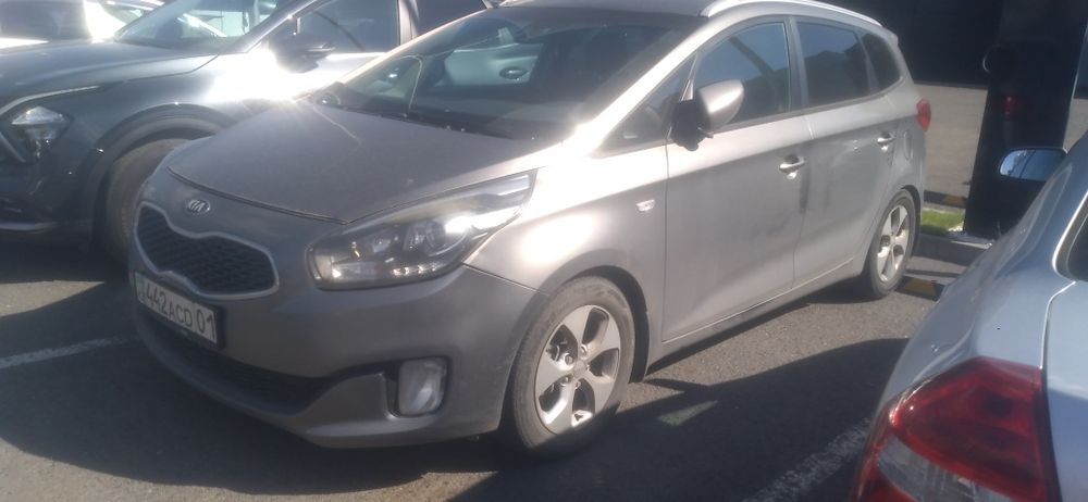 Продам Кия Каренц