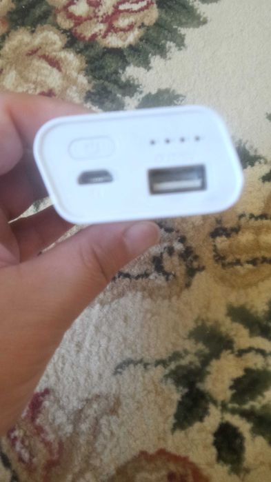 Новый зарядник на  самсунг.