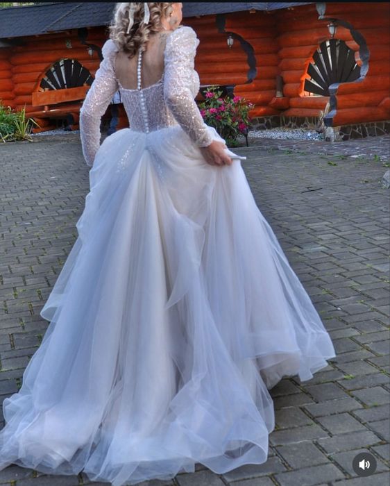 Rochie Mireasa Luce sposa ,marime 36-38 cu voal si crinolina .