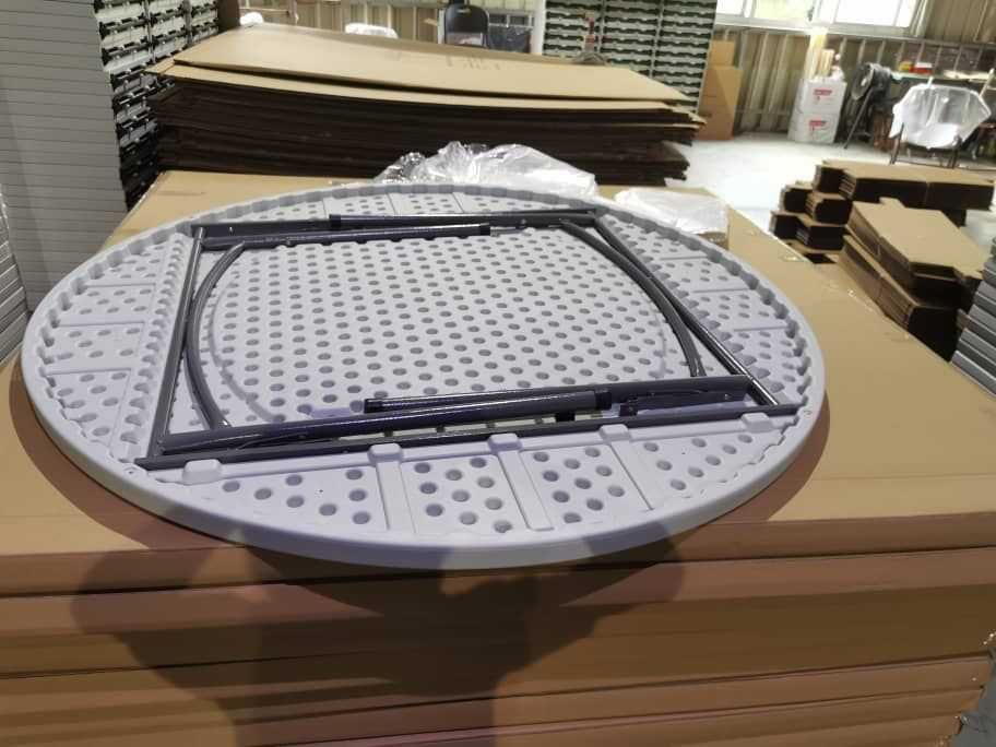 Masa rotunda blat intreg, HDPE D150 cm 8-10 persoane, evenimente