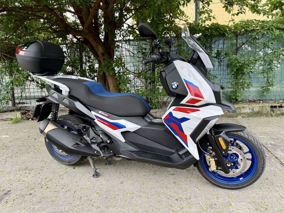 Scuter - BMW C400X - Sport - 2024 - TVA deductibil - Garantie BMW - Posibilitate preluare leasing (3500 Euro cu 146 Euro rata))
