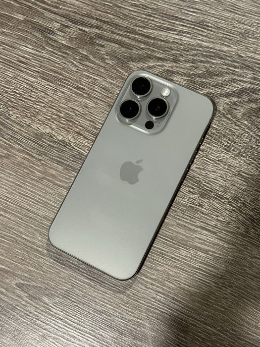 Iphone 15 pro 128gb titan