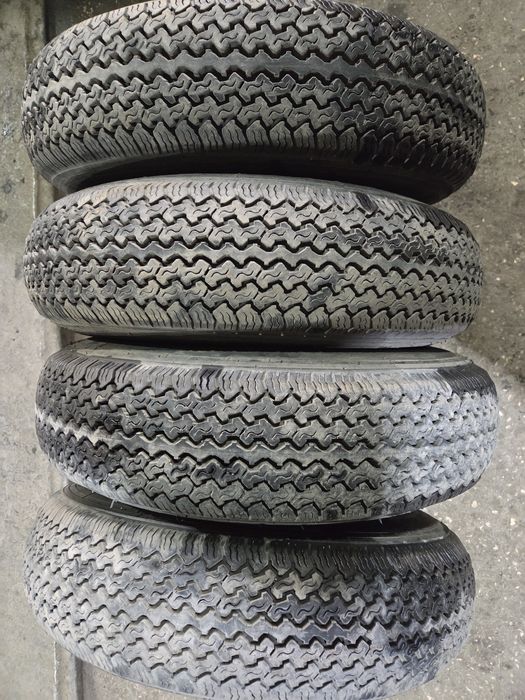 Продам шины на москвич.