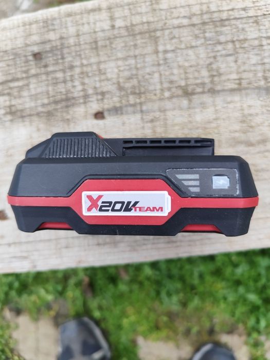 Продавам батерия Parkside pap 20 B1 20v-2.0ah