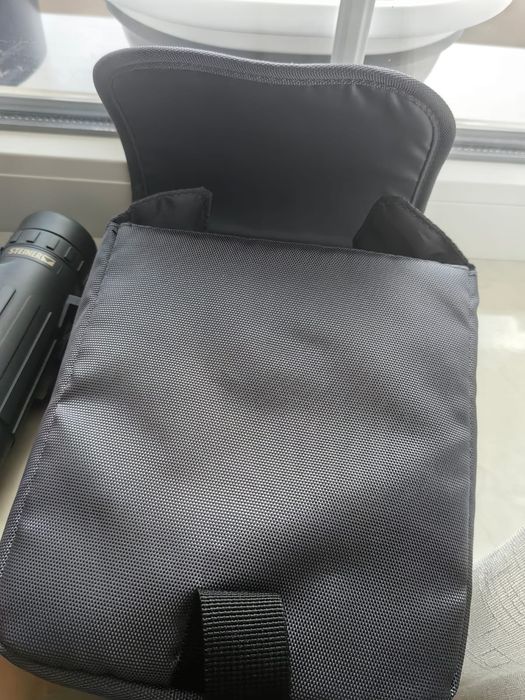 бинокль Steiner Observer 8x42