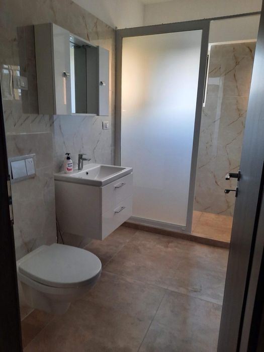Inchiriez apartament 2 camere