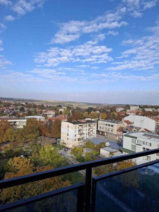 Продава се Двустаен апартамент в Исперих - 60 кв.м за 467 €/кв.м - Снимка #3