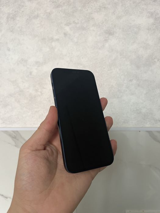 айфон 12 про  64 гб продаю