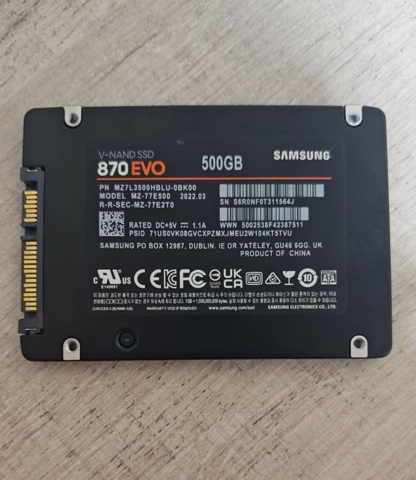 Samsung SSD 2.5 870 Evo почти новый