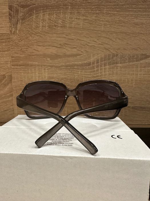 Очки солнцезащитные женские