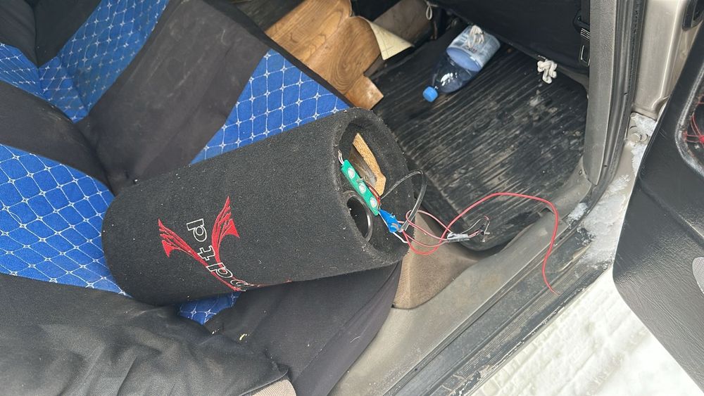 Продам  сабвуфер