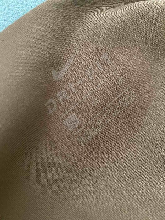 Продавам клин  Nike