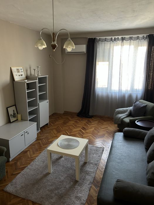 Дава се под наем Двустаен апартамент в Стара Загора, Аязмото - 50 кв.м за 255 € - Снимка #1