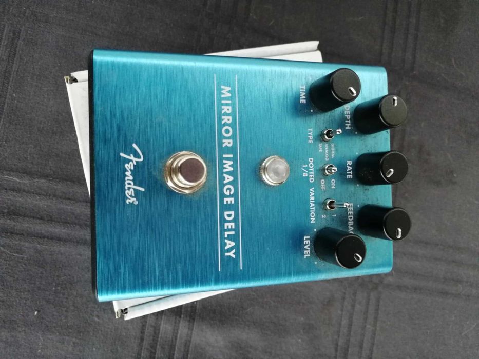 Fender Mirror Image Delay