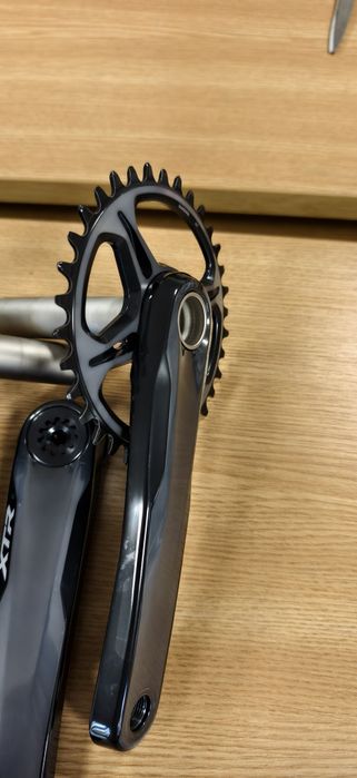 Курбели с плоча : SHIMANO XTR FC-M9100-12-1 /34Т / 170.175 mm