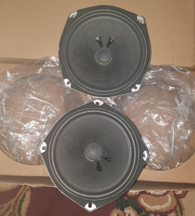 Динамики, аудиоколонки для авто дм. 16 см