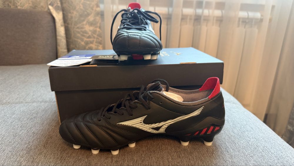 Бутсы оригинал Мизуно