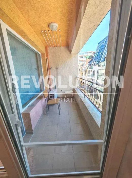 Дава се под наем Двустаен апартамент в Варна, Левски - 60 кв.м за 440 € - Снимка #3