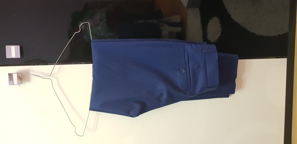 Costum de barbati bluemarin Daniel Perry