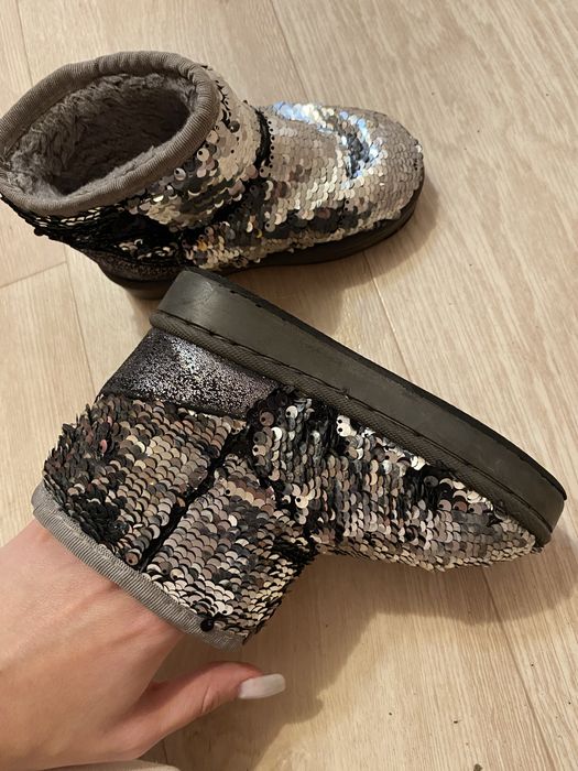 Детская обувь продам