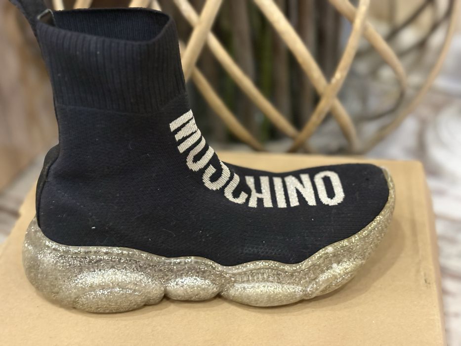 Moschino обувки чорап