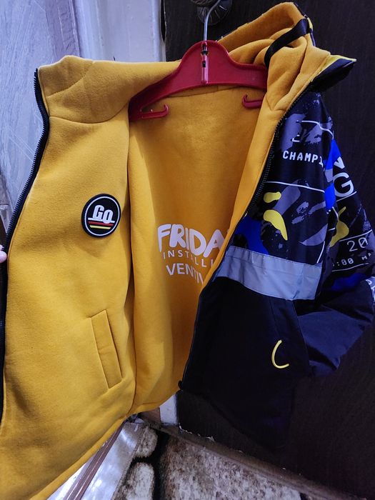 Подростковая куртка осень-весна