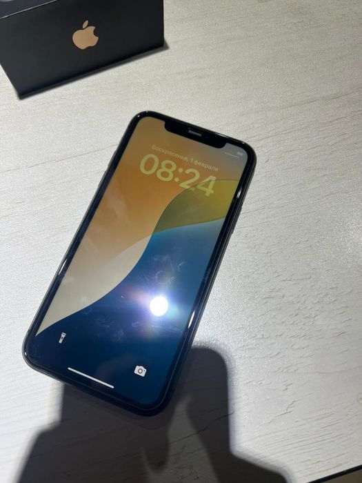 айфон 11 64гб идеал