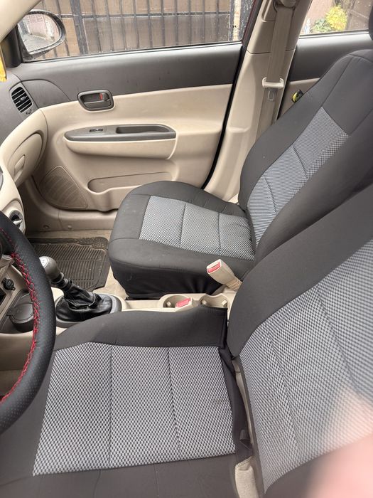 HYUNDAI Accent 0 — imagine 3