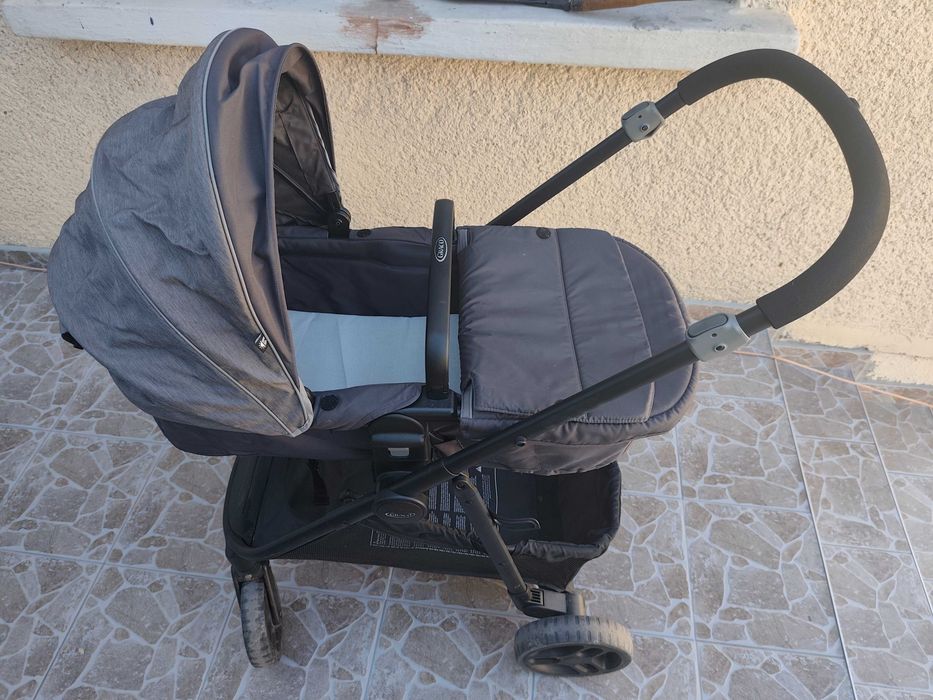 carucior bebelusi Graco