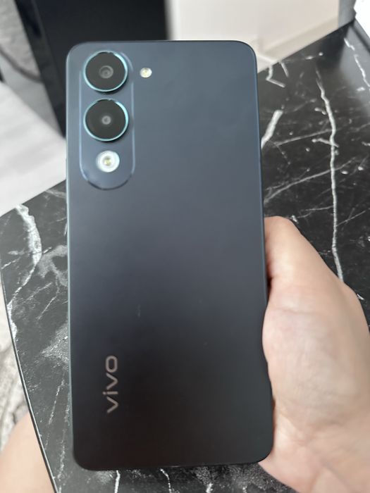 Смартфон Vivo y04 БЕЗ ИМЕЙ