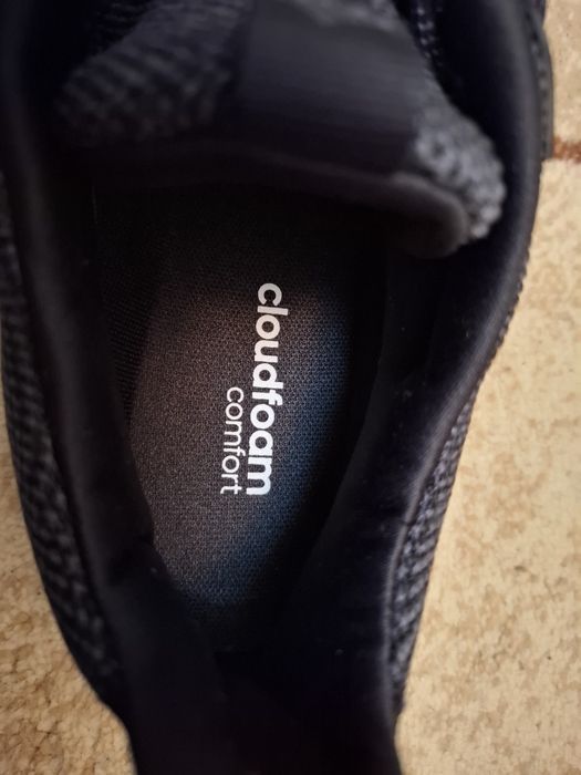 Продам кросовки Адидас оригинал