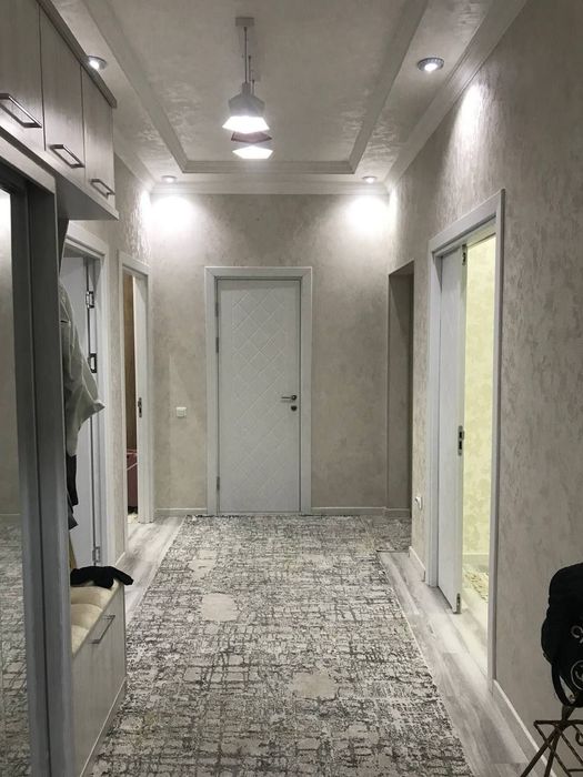 Квартира 3 комнатная 2 этаж. Новастройка