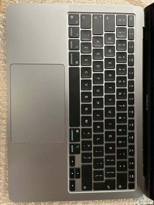MacBook Air M1 2020
