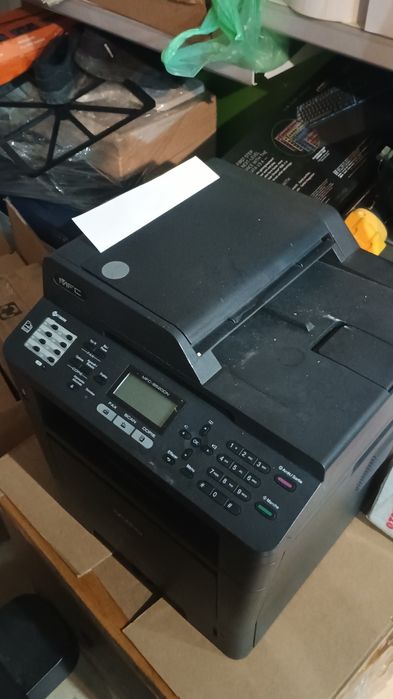 Multifuncțională Brother mfc-8520