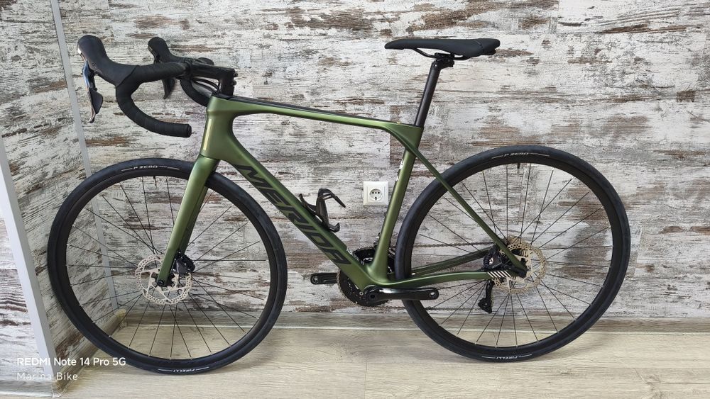 Карбонов шосеен велосипед Merida Scultura Endurance Ultegra Expert Disc | S