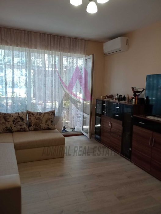 Продава се Четиристаен апартамент в Варна, Възраждане 4 - 105 кв.м за 1858 €/кв.м - Снимка #1