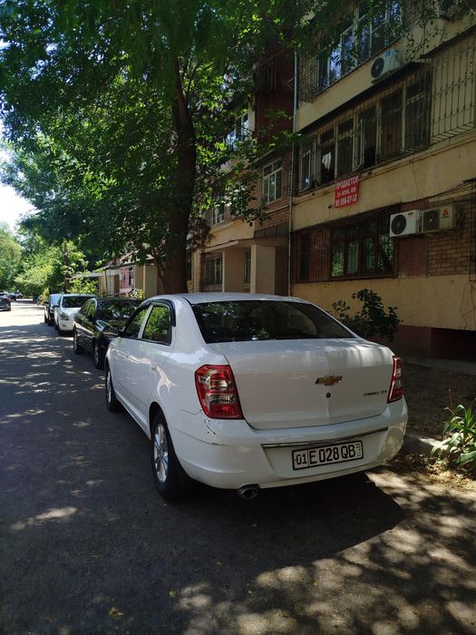 Продается автомобиль "кобальт"