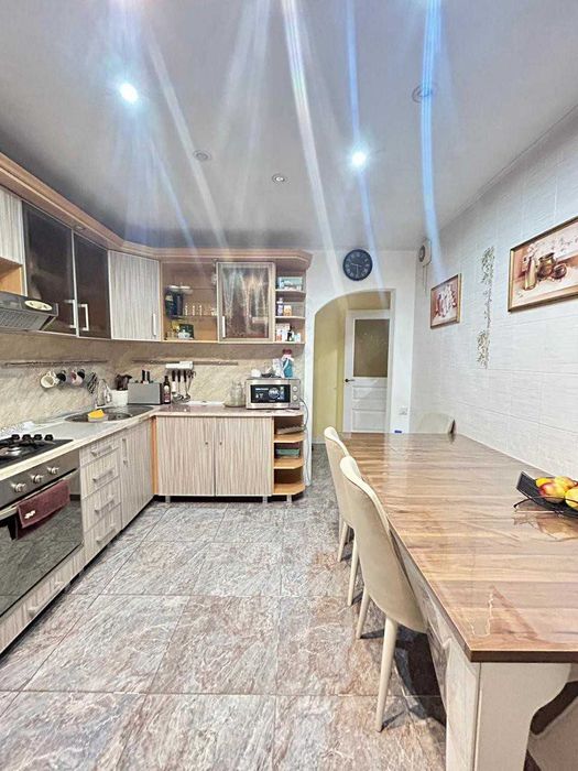 Продажа 3-комнатной квартиры