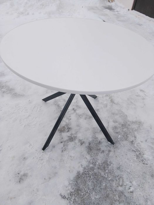 Стол кухонный продам