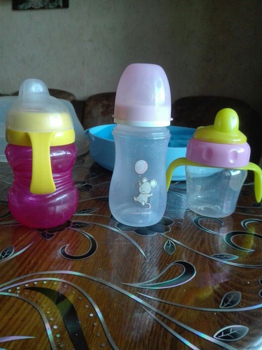 Стерилизатор за шишета