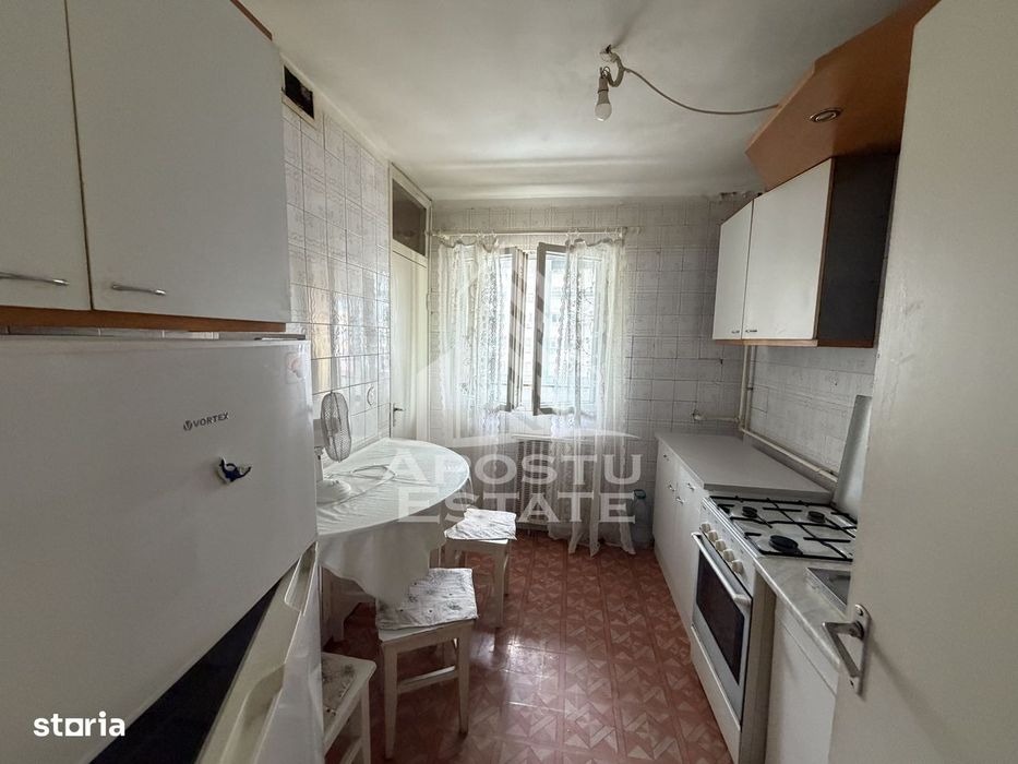 Apartament 2 camere , Centrala proprie , Complex — fotografia 3
