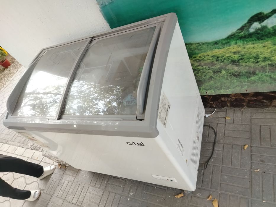 Морозильник под мороженое бу 270л