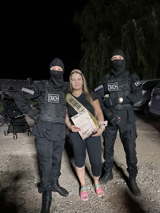 Продам костюмы Омон