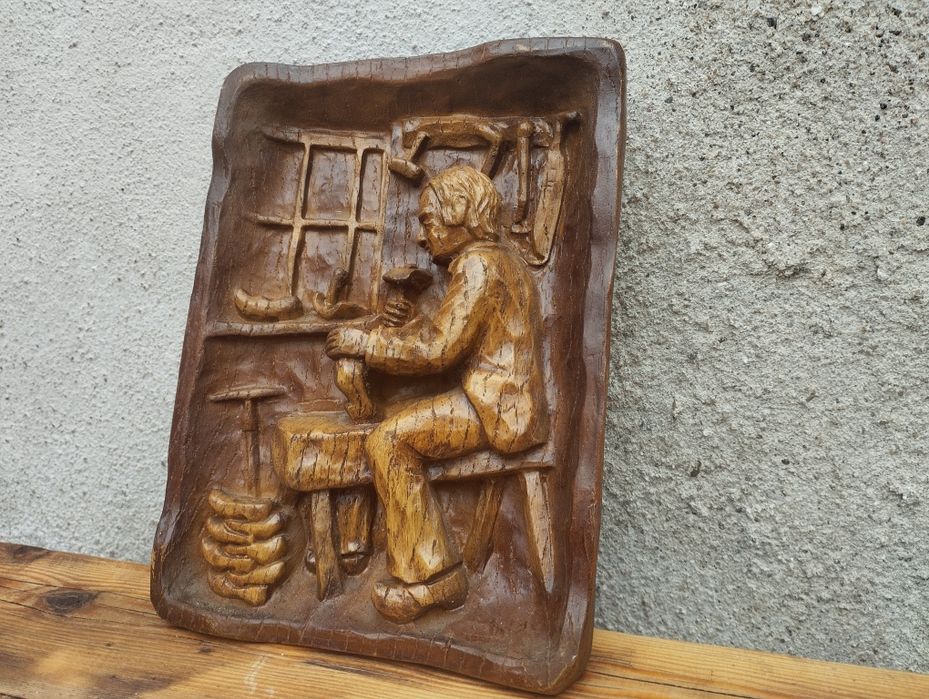 дърворезба изобразяваща Дърводелец