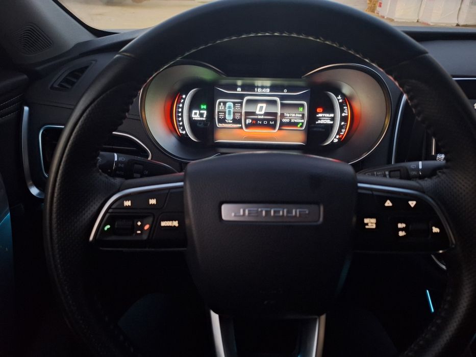 Jetour x70 продам СРОЧНО