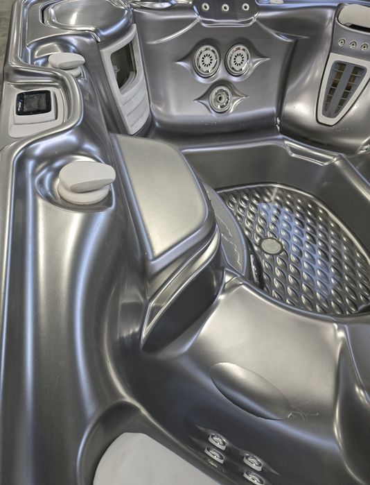 Американски джакузита,на ИЗПЛАЩАНЕ безплатна доставка и 6м.гаранция