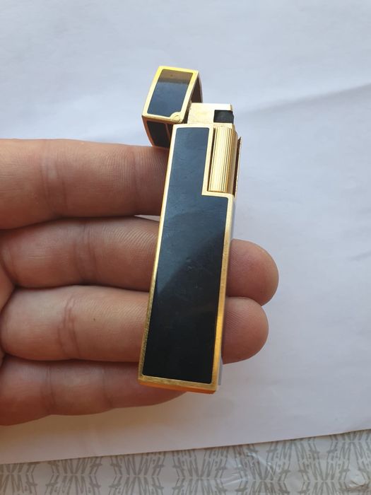 Bricheta placata cu aur